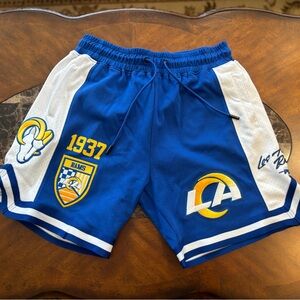 Los Angeles Rams Pro Standard Shorts Size Large